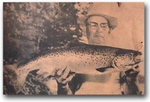 A 10.5 pound, 30" salmon caught by George Hunt in Lake Winni on a fluorescant Mooselook Wobbler in 1946.