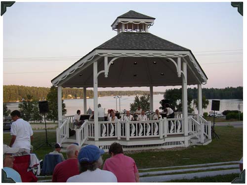 Family Boating - Center Harbor